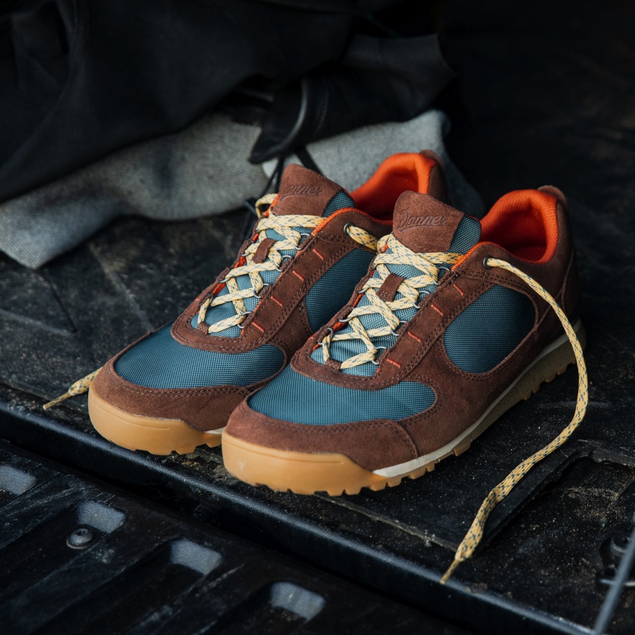 Danner Jag Low Dark Earth/Goblin Blue