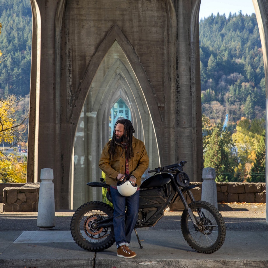 Danner Mountain Light Pettygrove Gold