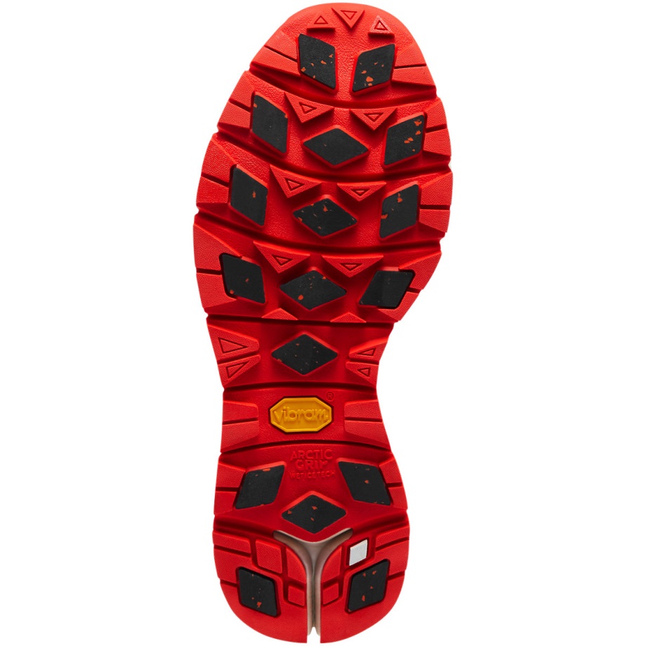 FP Movement Cloud CapJet Black/Candy Apple Danner