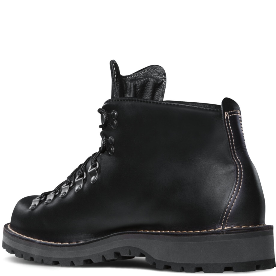 Mountain Light II Black-GORE-TEX Danner