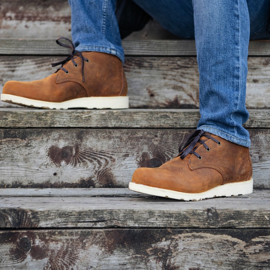 Pine Grove Chukka Roasted Pecan Danner
