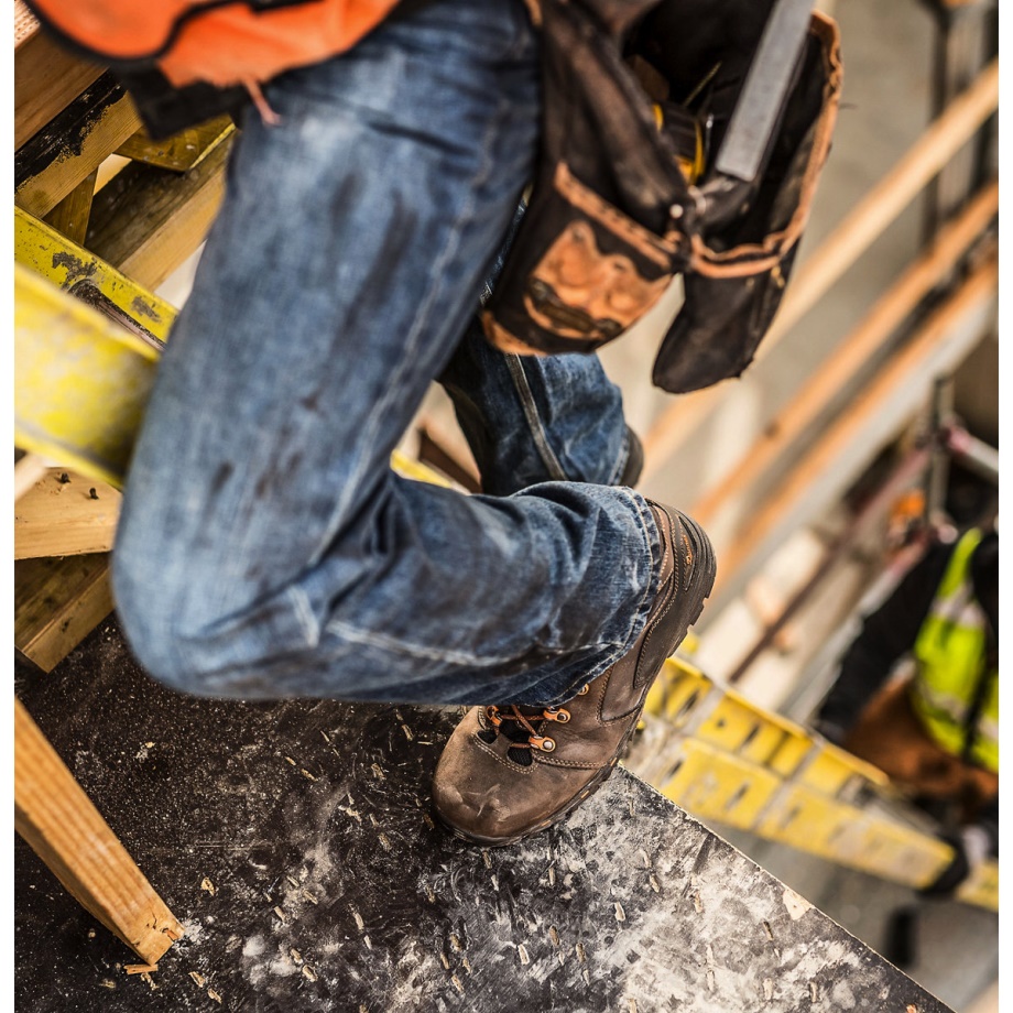 Vicious 4.5 Brown Danner