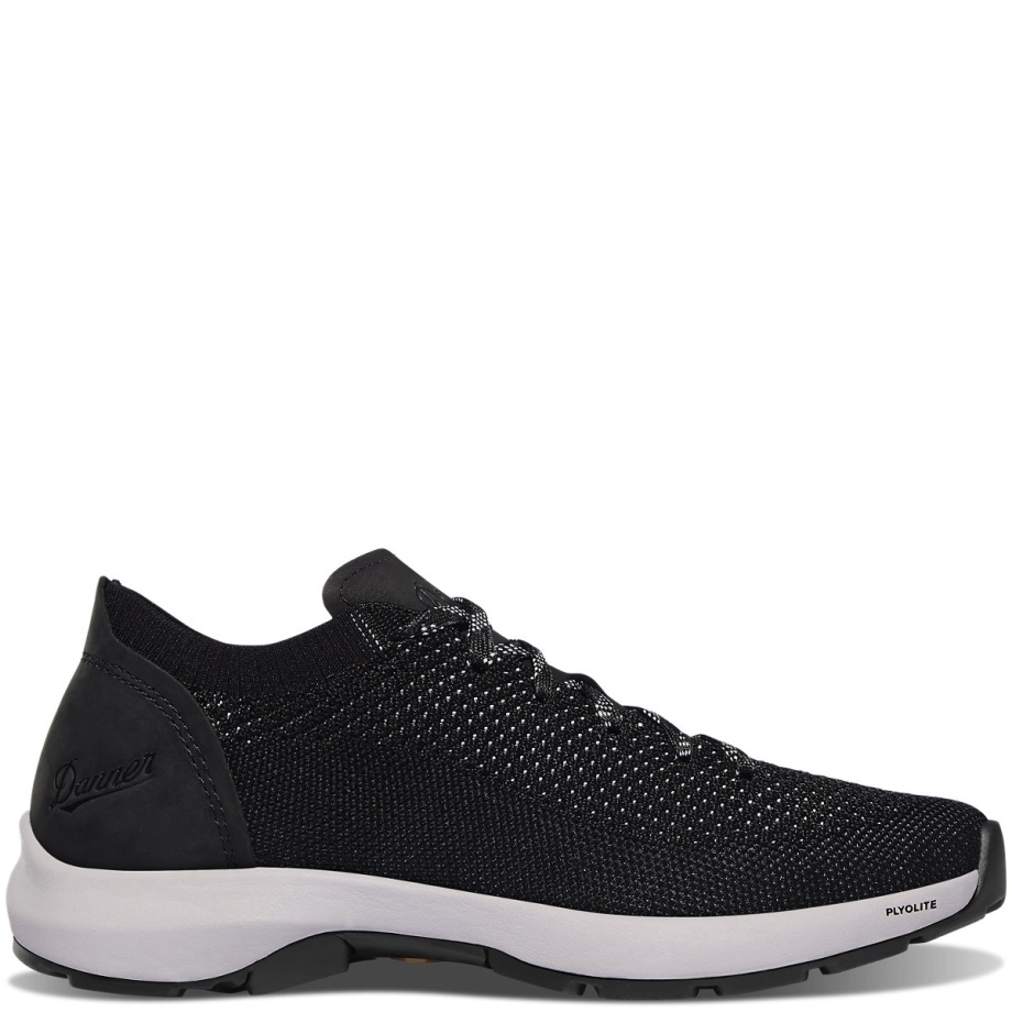 Women's Caprine Low Black/Vapor Danner